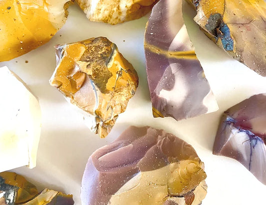 Mookaite Jasper: A Crystal of Versatility, Change, and Adventure