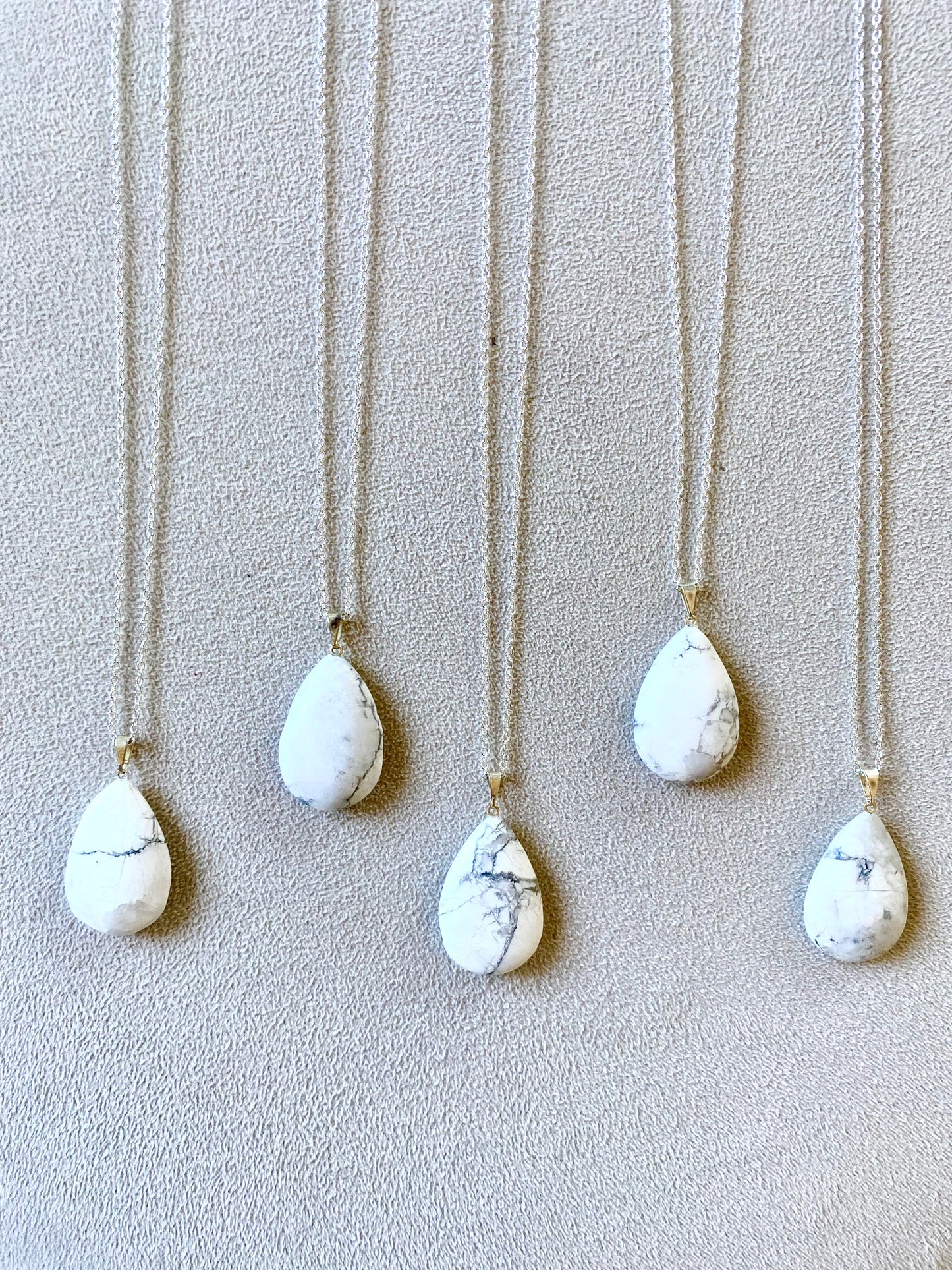 Howlite Pendant Necklace (Calming, Centered, Grounded)